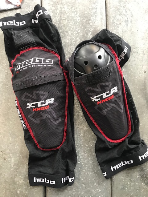 Paragomiti Rodillera XTR